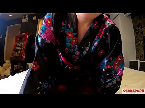 ❤️ Ko te kotiro cosplay rangatahi e pai ana ki te moe wahine ki te korikori me te pupuhi i roto i te wahine hoiho me te pupuhi. Kotiro Ahia he Topanga puhuruhuru me te tits ataahua i roto i nga kakahu Japanese tuku iho i roto i te ataata runaruna e whakaatu ana i te titoo me nga taonga taakaro Fuck. Sakura 3 OSAKAORN. ❤️❌ Karekau Kounga i a matou ❌️❤